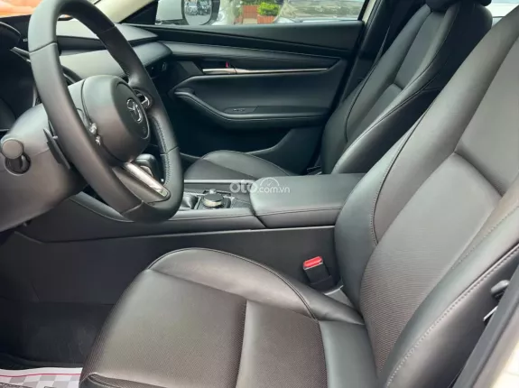 Mazda 3 Sedan 1.5L Luxury 2024 - Mazda 3 1.5 Luxury 2024