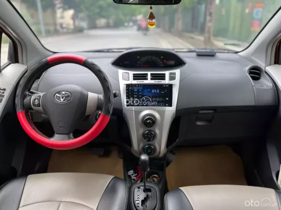 Toyota Yaris 2011 - Toyota Yaris 1.3 AT 2011