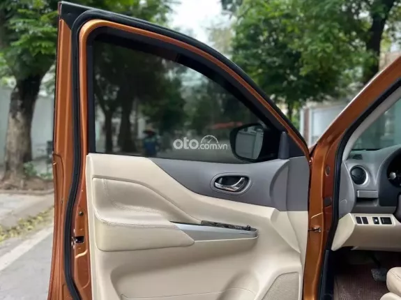 Nissan Navara 2.5 AT 2018 - Bán xe Nissan Navara el Premium Sx 2018 std 1 cầu máy dầu nhập Thái, tư nhân chính chủ