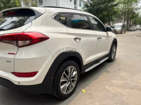 Hyundai Tucson 2.0 Dầu Cao cấp 2019 - Bán xe