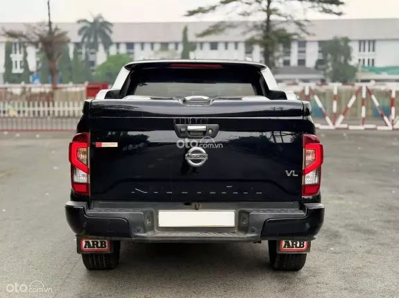 Nissan Navara NP300 VL 4x4 AT 2022 - Xe tốt. Cam kết chính hãng