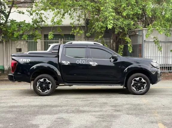 Nissan Navara NP300 VL 4x4 AT 2022 - Xe tốt. Cam kết chính hãng