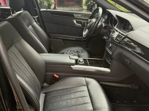 Mercedes-Benz E250 AMG 2016 - Xe chất