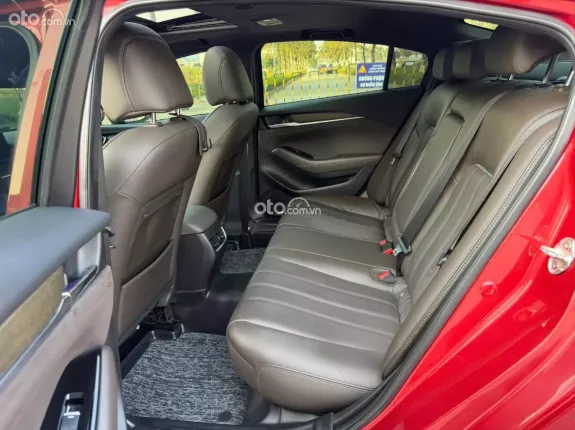 Mazda 6 2.5L Signature Premium 2022 - Xe như mới, hỗ trợ vay cao