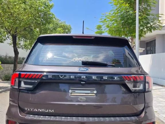Ford Everest Titanium 2.0 AT 4x2 2023 - Xe cực mới, ngân hàng hỗ trợ cao