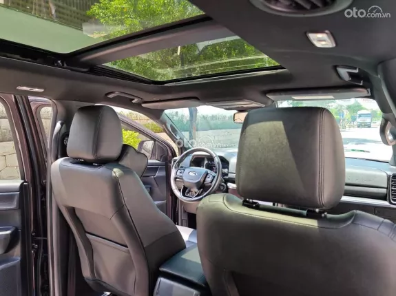 Ford Everest Titanium 2.0 AT 4x2 2023 - Xe cực mới, ngân hàng hỗ trợ cao