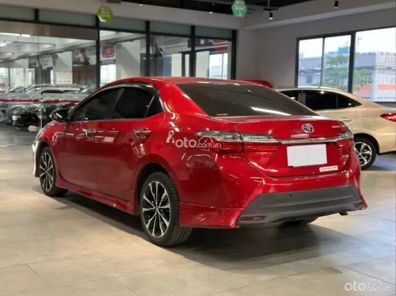 Toyota Corolla Altis 1.8 G 2020 - Xe chủ đi giữ gìn, cực mới