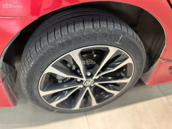 Toyota Corolla Altis 1.8 G 2020 - Xe chủ đi giữ gìn, cực mới