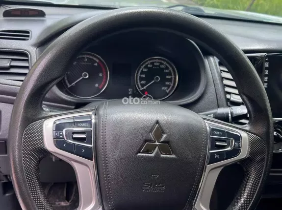 Mitsubishi Triton 4×2 AT 2020 - Động cơ dầu mạnh mẽ, tiết kiệm nhiên liệu