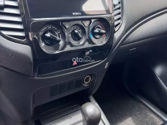 Mitsubishi Triton 4×2 AT 2020 - Động cơ dầu mạnh mẽ, tiết kiệm nhiên liệu