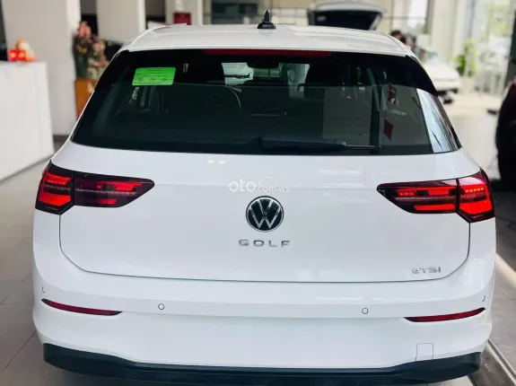 Volkswagen Golf 2026 - Mạnh Mẽ-Phong Cách-Tiện Nghi-Tiết Kiệm
