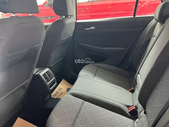 Volkswagen Golf 2026 - Mạnh Mẽ-Phong Cách-Tiện Nghi-Tiết Kiệm