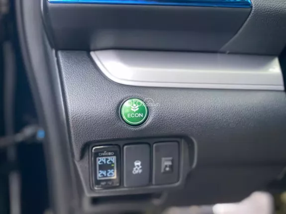 Honda CR-V 2.0 2015 - Honda CRV 2.0 AT 2015