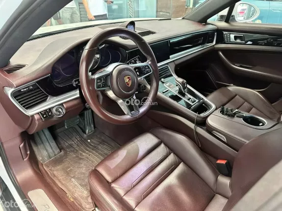 Porsche Panamera 2018 - Porsche Panamera 2019