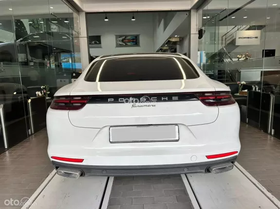 Porsche Panamera 2018 - Porsche Panamera 2019