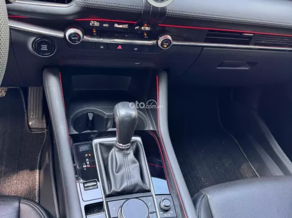 Mazda 3 Sedan 1.5L Luxury 2022 - Xe 36 đẹp không lỗi