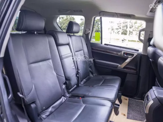 Lexus GX 460 2016 - Xe đẹp không lỗi nhỏ