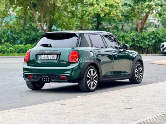 Mini Cooper S 5 cửa 2018 - Xe đẹp nội thất đen