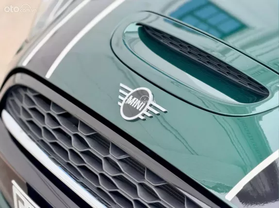 Mini Cooper S 5 cửa 2018 - Xe đẹp nội thất đen
