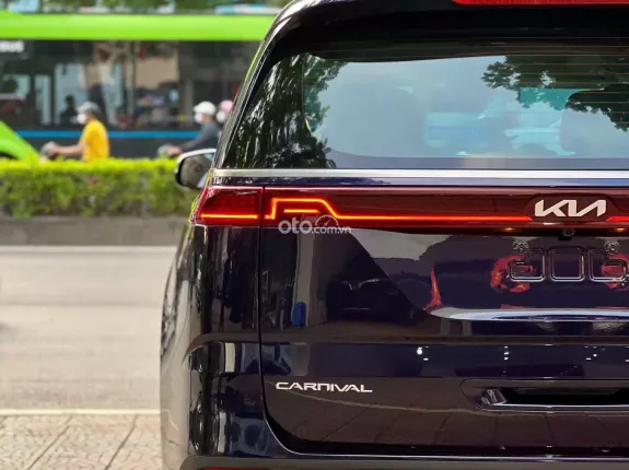 Kia Carnival 2.2D Signature 2022 - GIÁ TỐT LIÊN HỆ EM
