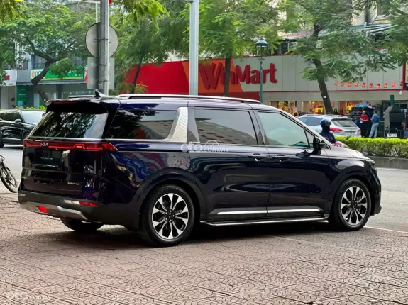 Kia Carnival 2.2D Signature 2022 - GIÁ TỐT LIÊN HỆ EM