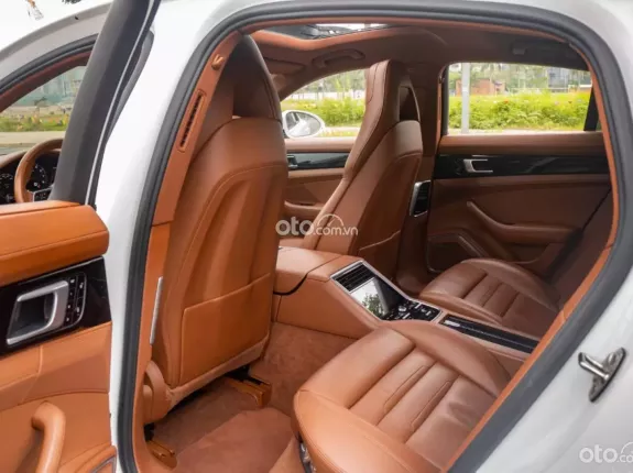Porsche Panamera 2018 - Porsche Panamera 2019