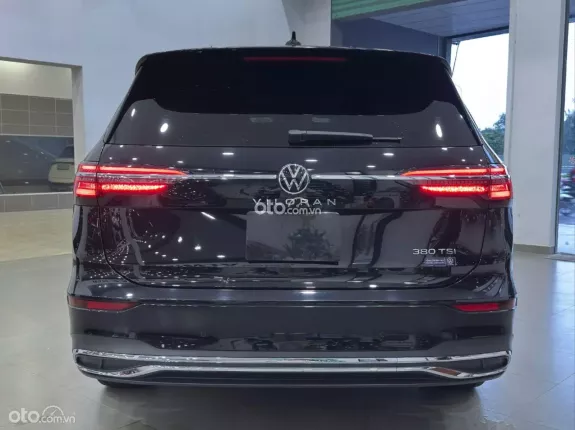 Volkswagen Viloran Luxury 2024 - Volkswagen Viloran Luxury 2024 siêu lướt 17.000km cực đẹp
