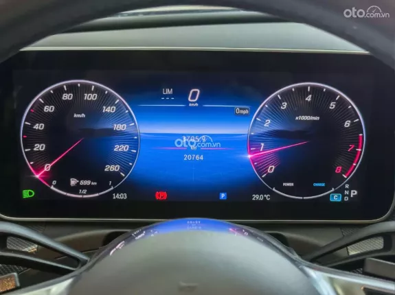 Mercedes-Benz C200 Avantgarde 2023 - Mercedes C200 Avantgader 2023 siêu lướt cực đẹp