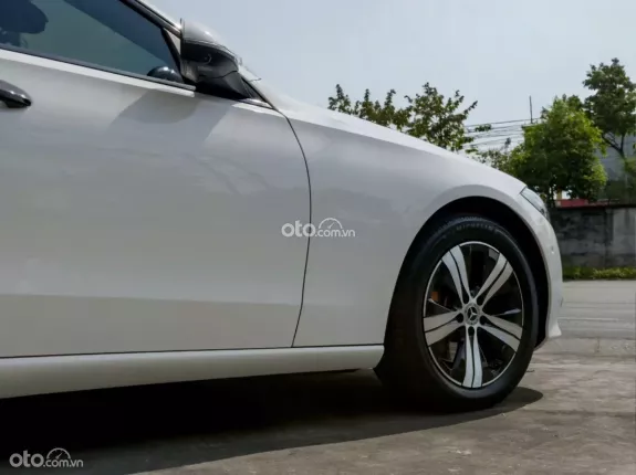 Mercedes-Benz C200 Avantgarde Plus 2022 - Mercedes C200 Avantgarde Plus 2022 cực đẹp