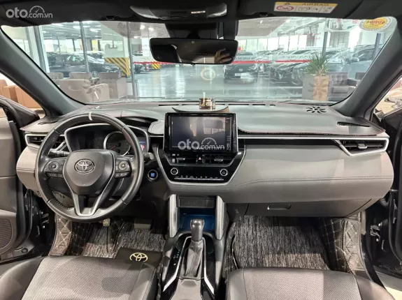 Toyota Corolla Cross 1.8 V  2021 - Odo 4.7v BH chính hãng