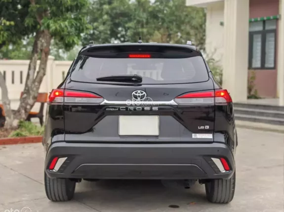 Toyota Corolla Cross 1.8 V  2021 - Odo 4.7v BH chính hãng