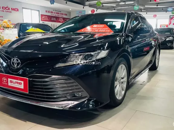 Toyota Camry 2.0G 2019 - BH chính hãng