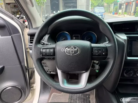 Toyota Fortuner 2.4 MT 4x2 2021 - Xe 1 chủ từ đầu