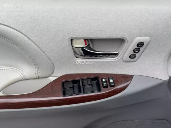 Toyota Sienna Limited 3.5 AT AWD 2012 - Xe gia đình 7 chỗ nhập Mỹ chất lượng cao