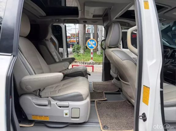Toyota Sienna Limited 3.5 AT AWD 2012 - Xe gia đình 7 chỗ nhập Mỹ chất lượng cao