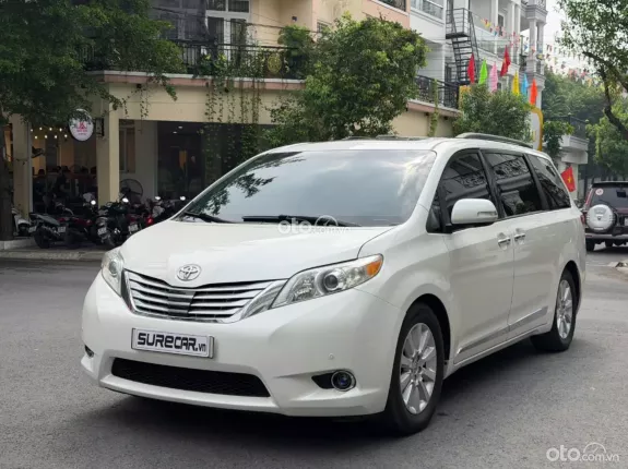 Toyota Sienna Limited 3.5 AT AWD 2012 - Xe gia đình 7 chỗ nhập Mỹ chất lượng cao