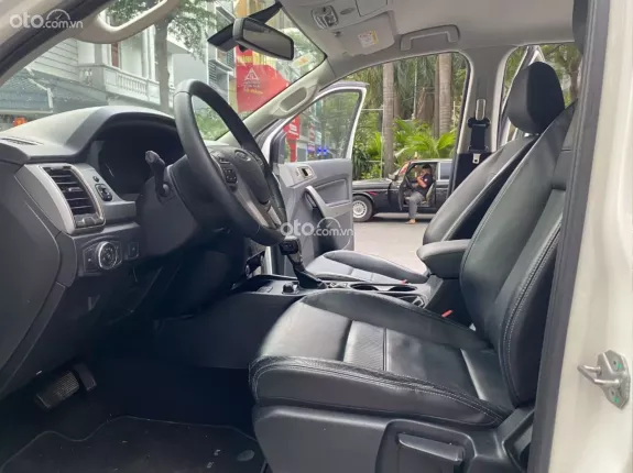 Ford Ranger XLT 2.0L 4x4 AT Limited 2020 - Bán xe bán tải nhập Thái, 1 chủ từ đầu, odo 91.000km