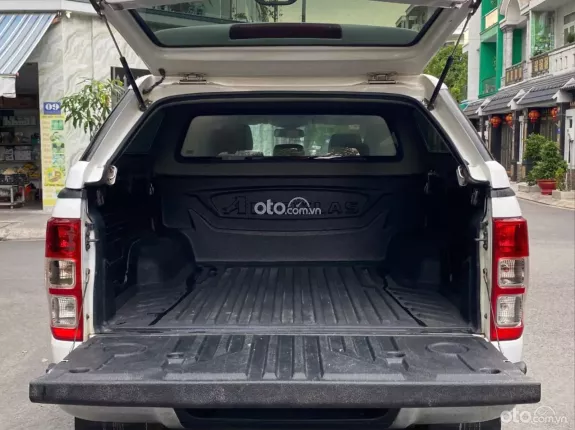 Ford Ranger XLT 2.0L 4x4 AT Limited 2020 - Bán xe bán tải nhập Thái, 1 chủ từ đầu, odo 91.000km
