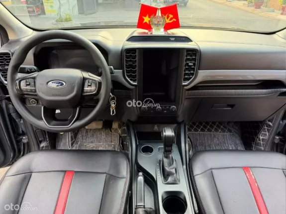 Ford Ranger XLS 2.0L 4x2 AT 2023 - Bán xe bán tải cũ chất lượng cao, giá tốt