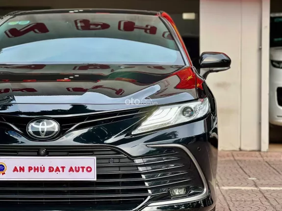 Toyota Camry 2.5Q 2022 - Xe nhập khẩu chính hãng Thái Lan, cực đẹp
