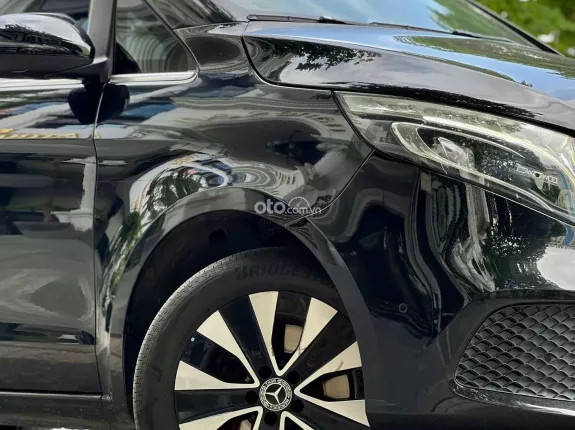 Mercedes-Benz V250 Luxury 2019 - Xe đẹp 1 chủ từ mới, giá tốt