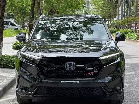 Honda CR-V e:HEV RS 2025 - Ni lông chưa bóc hết thơm mùi mới