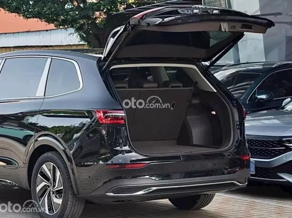 Volkswagen Viloran Premium 2026 - Phiên bản tiết kiệm hơn 200 triệu so với bản Cao Cấp đầy đủ tiện ích