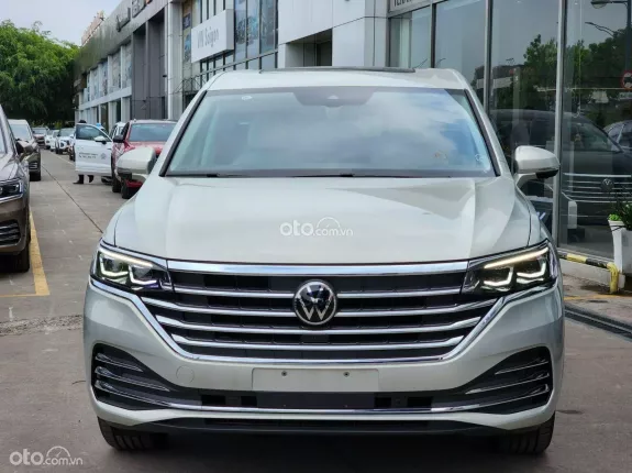 Volkswagen Viloran Luxury 2026 - Màu Bạc hot 1 deal Giá đặc biệt trong tháng 5/2026