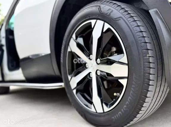 Peugeot 3008 Allure 2018 - Full cao cấp model 2019, tư nhân chính chủ