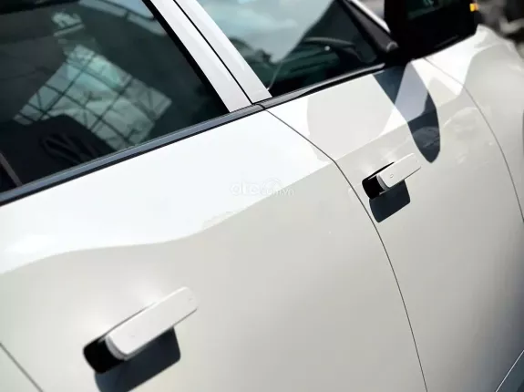 Volkswagen Teramont Pro 2026 - Giá xe Teramont Pro Max Màu Trắng tháng 5/2026 SUV King Size 7 chỗ cho gia đình