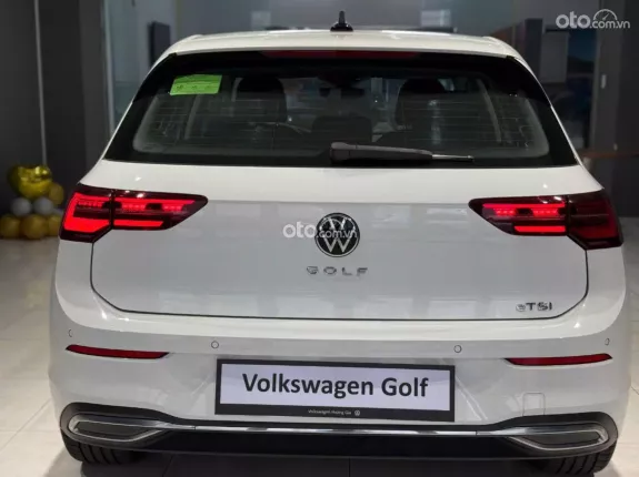 Volkswagen Golf 2026 - Phiên bản 1.5 Style màu trắng khuyến mãi đặc biệt trong tháng 5 | Lh Ms Minh Thư