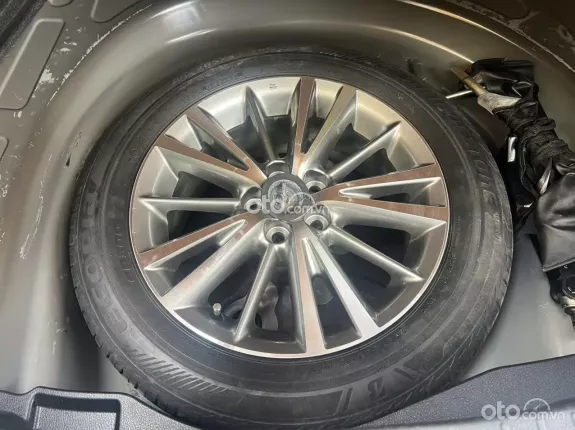 Toyota Corolla Altis 1.8 G 2015 - Bền khỏe