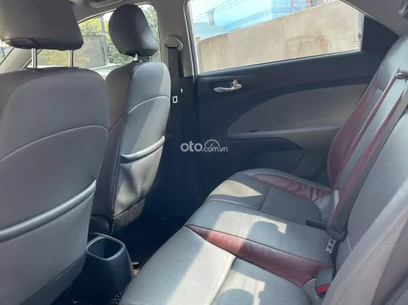 Kia Soluto AT Luxury 2022 - Cọp 56000 km