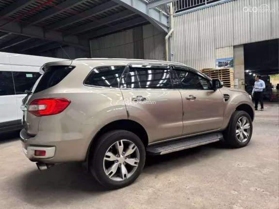 Ford Everest Titanium 2.2L 4x2 AT 2017 - FORD EVEREST TITANIUM 2.2L 2017 SIÊU LƯỚT 38.000km